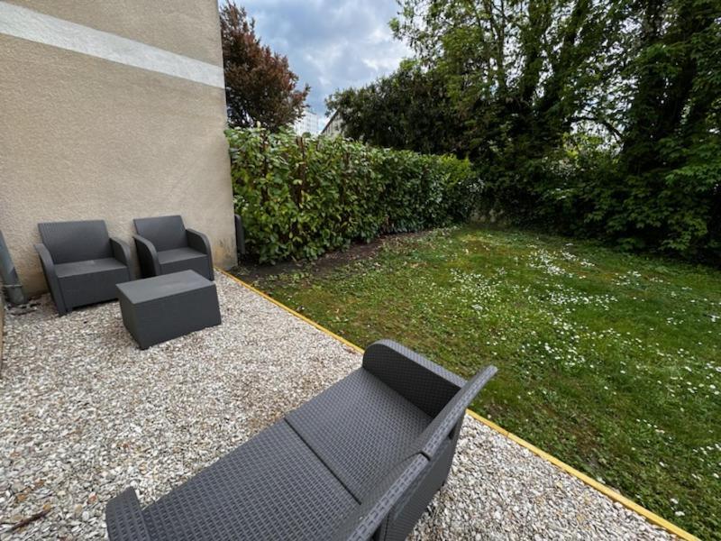 Le Jardin Des Charmilles - Proche Hypercentre Apartment ทรัวส์ ภายนอก รูปภาพ