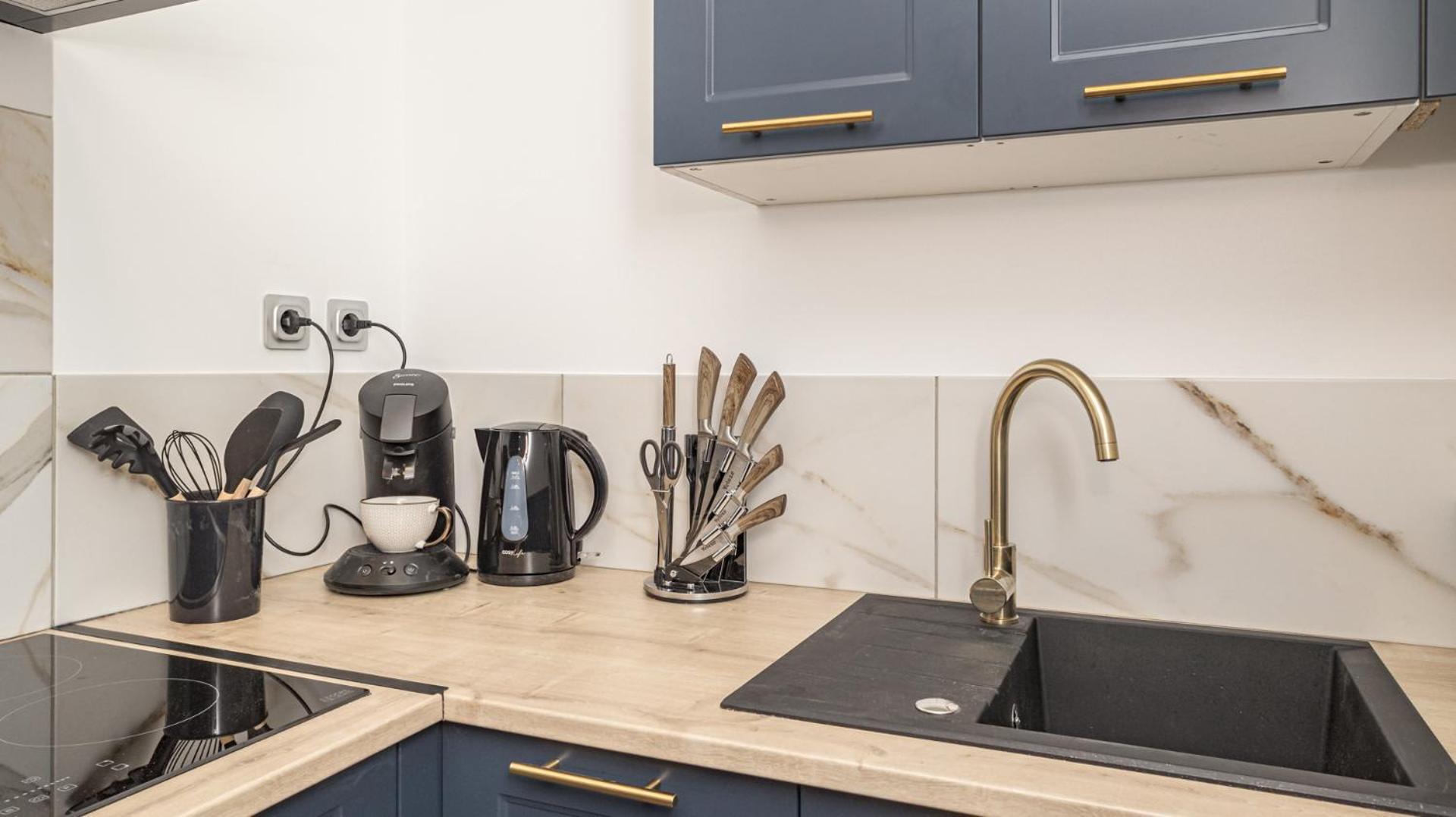 Le Jardin Des Charmilles - Proche Hypercentre Apartment ทรัวส์ ภายนอก รูปภาพ