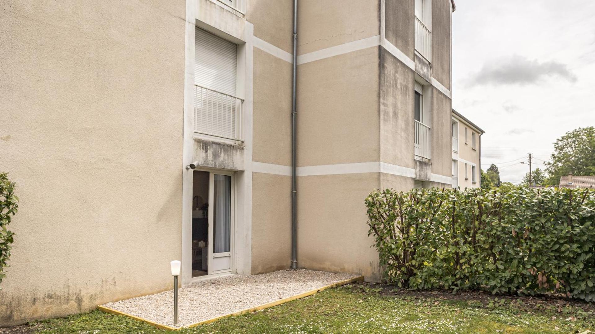 Le Jardin Des Charmilles - Proche Hypercentre Apartment ทรัวส์ ภายนอก รูปภาพ